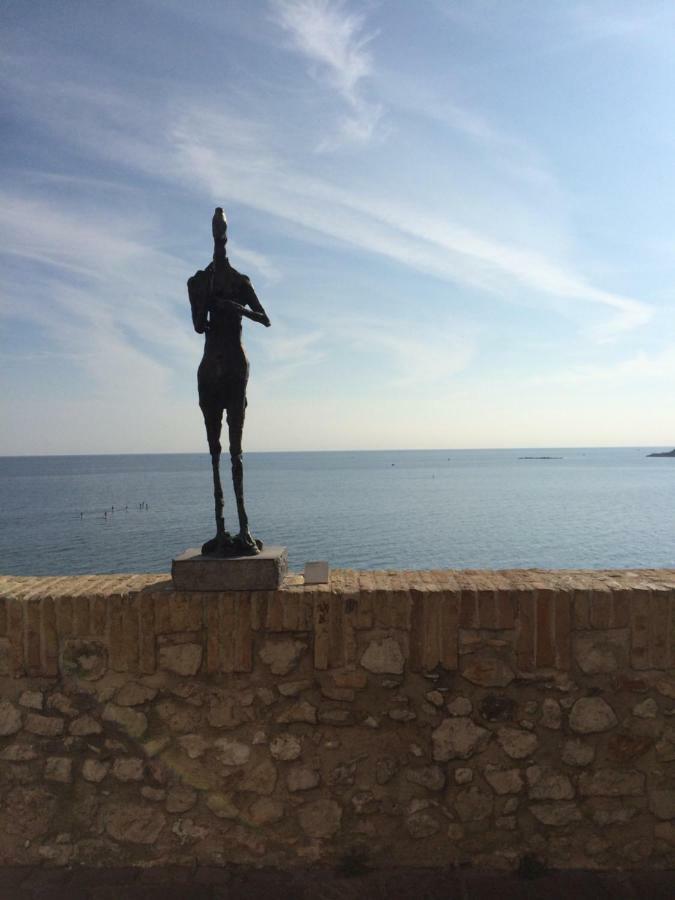 Light Filled Penthouse In Old Antibes. Heart Of The Riviera公寓 外观 照片