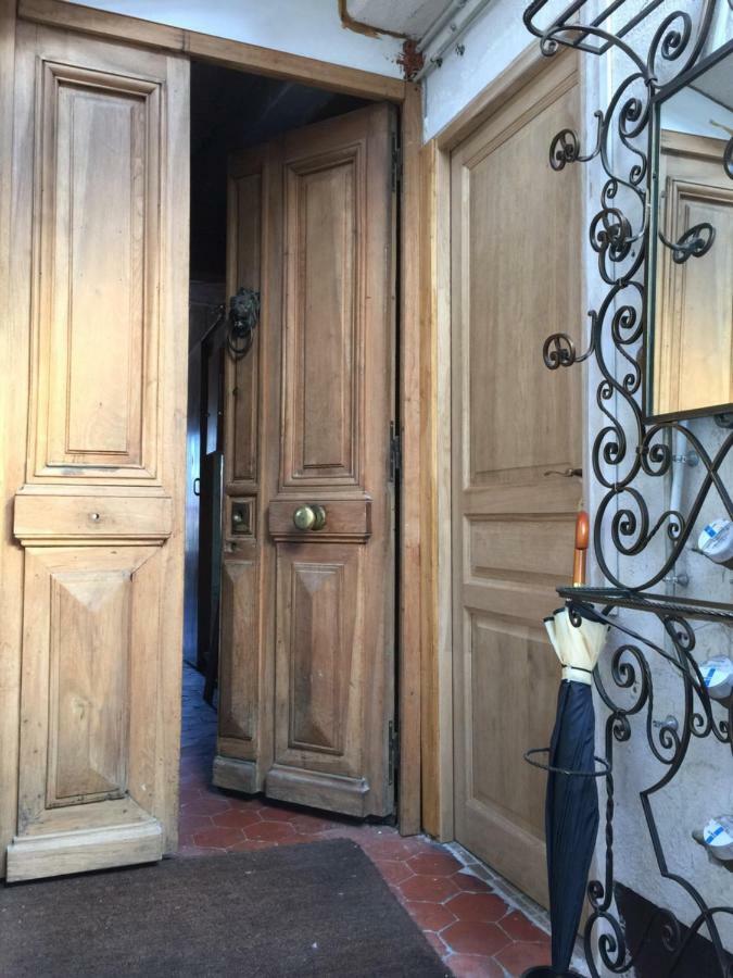Light Filled Penthouse In Old Antibes. Heart Of The Riviera公寓 外观 照片